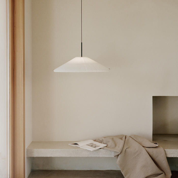 北歐進口吊燈 ｜New Works 流光吊燈 Nebra Pendant Lamp 