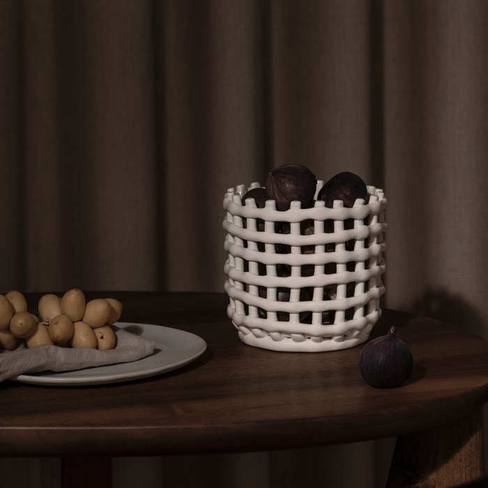 北歐進口家飾 ferm LIVING Ceramic Basket 置物籃 (小)